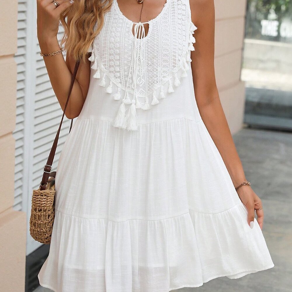 White Cute Women's Tassel Trim Tie Neck Ruffle Hem Maxi Dress